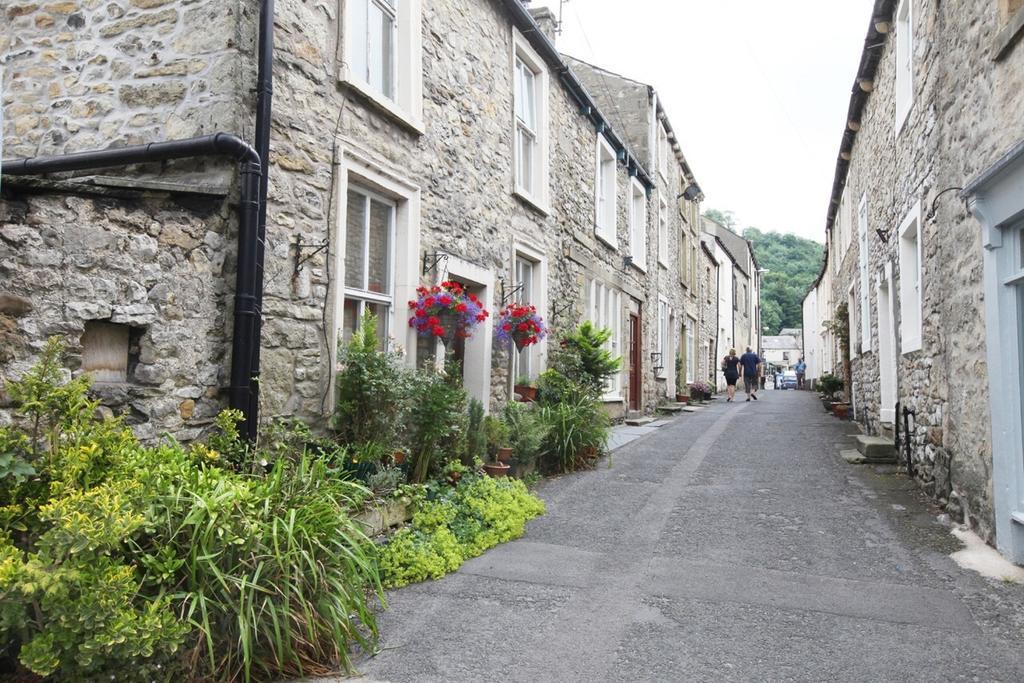 Linton Court Coach House Apartamento Settle Exterior foto