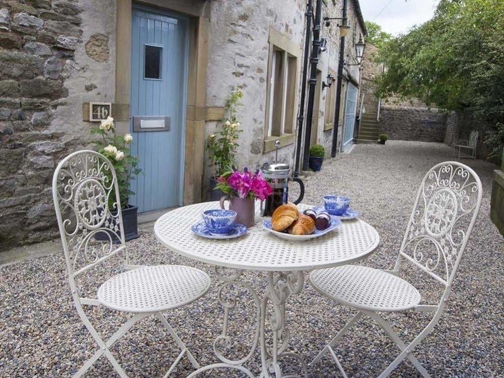 Linton Court Coach House Apartamento Settle Exterior foto