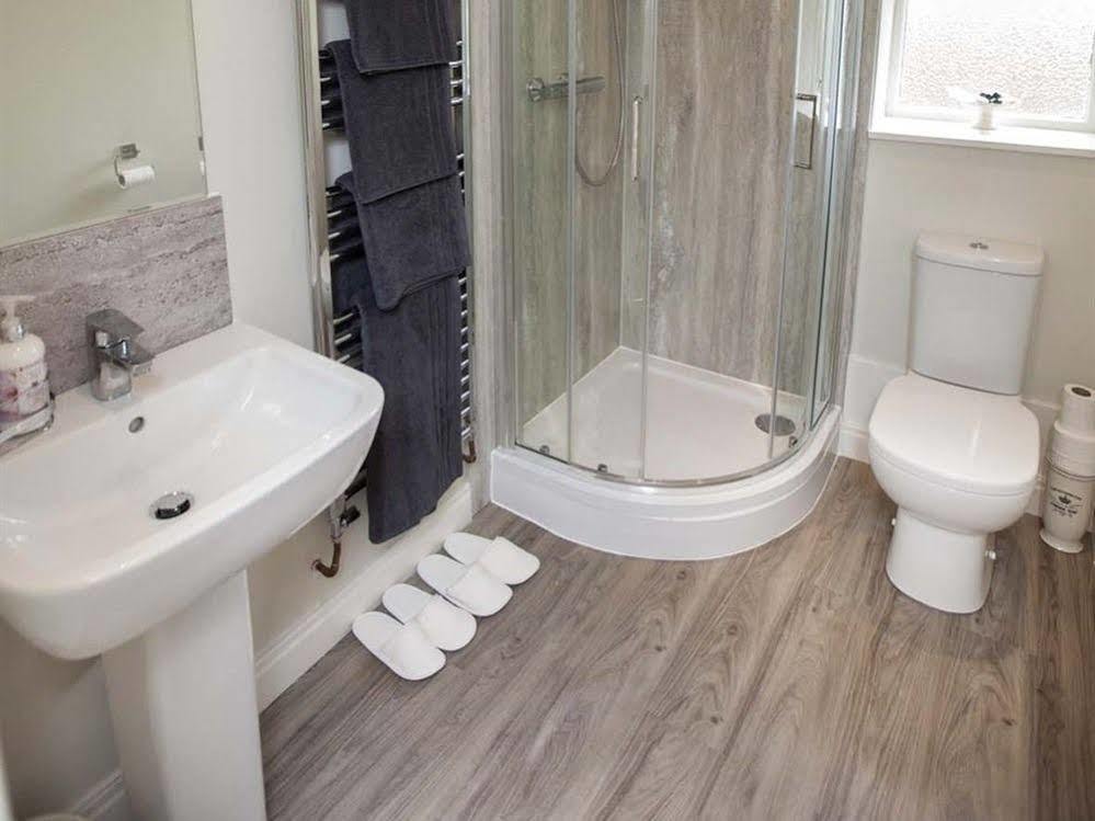 Linton Court Coach House Apartamento Settle Exterior foto