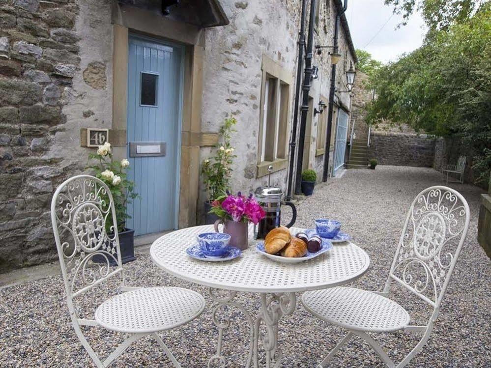 Linton Court Coach House Apartamento Settle Exterior foto
