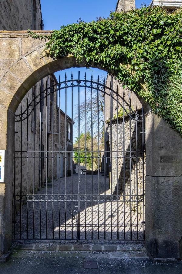 Linton Court Coach House Apartamento Settle Exterior foto